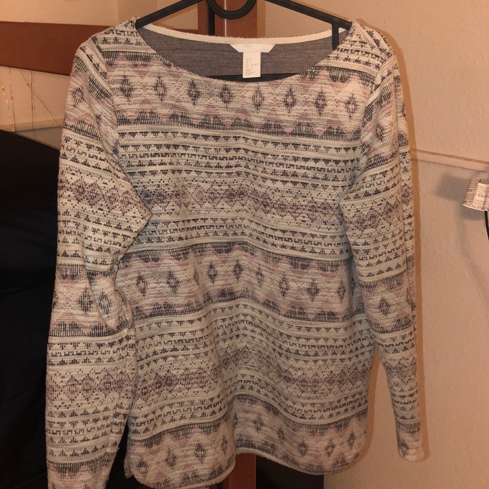 Women’s H&M sweater